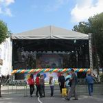 День города Ногинска 2009г. Техническое обеспечение мероприятия. Звук Turbosound Aspect, свет Martin Professional, большая крытая сцена Layher, Prolyte.